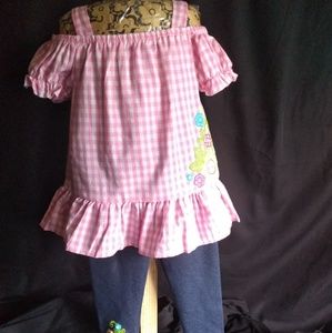 Cute pink checkered outfit